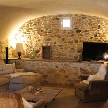 Les Romarins B&B, 10 Min D'Uzes, Piscine Et Grand Jardin, Table D'Hote Kültér fotó